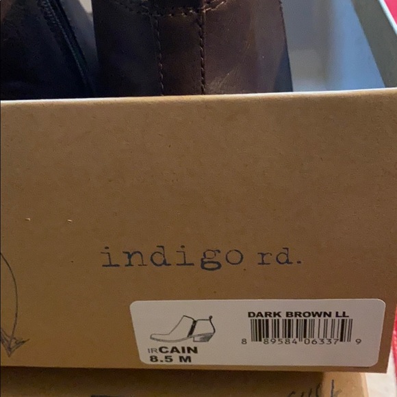 Indigo rd. Brown booties 8 1/2 M - Picture 6 of 6
